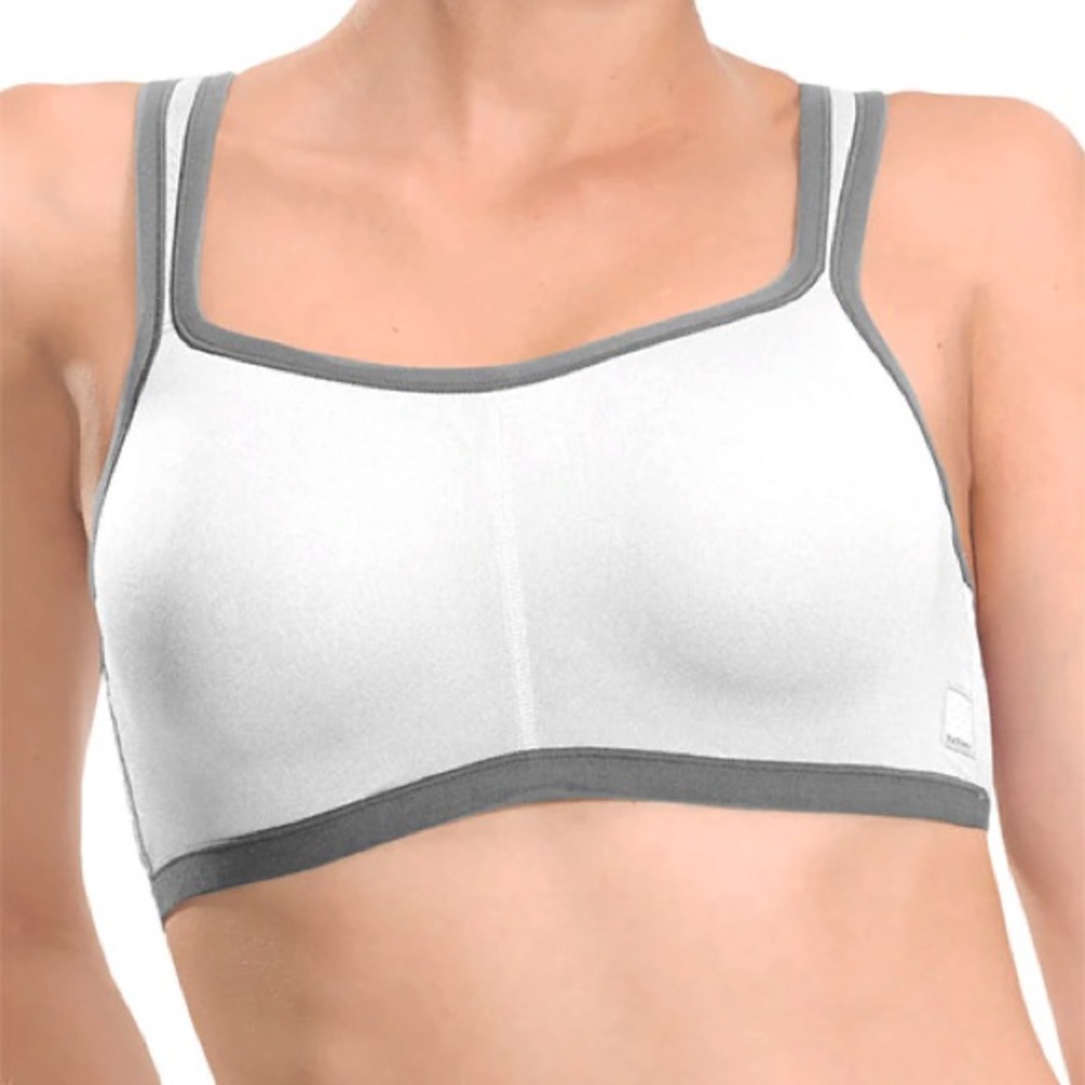 NWT Natori Yogi Convertible Sports Bra
